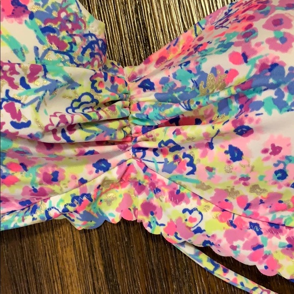 VS halter swim top 36B - Picture 4 of 4